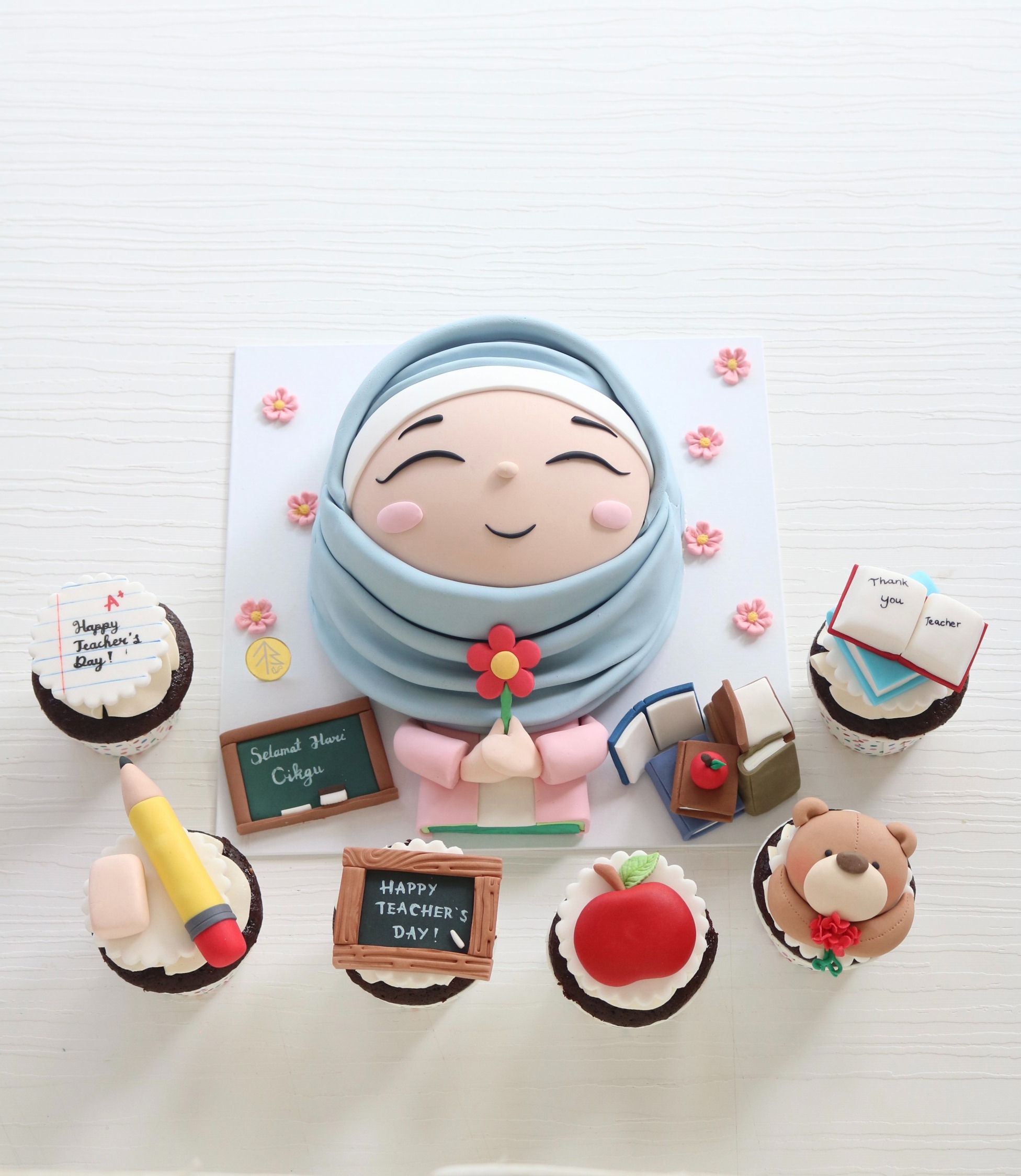 Happy Teacher's Day Cake - Kek Hari Cikgu