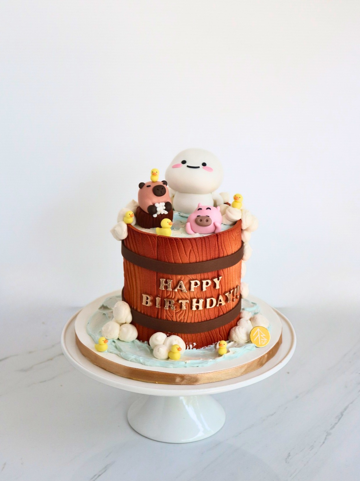 Quby Capybara Bathtub Cake - 4 Inch
