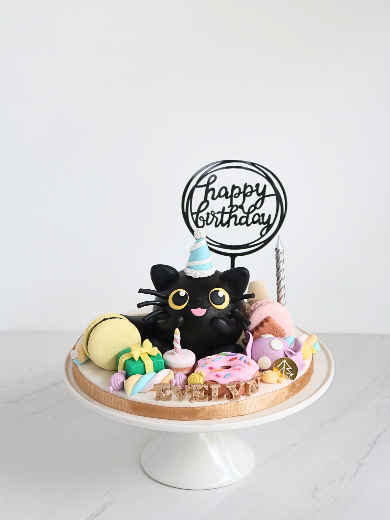 Black Cat Chocolate Pinata Mini