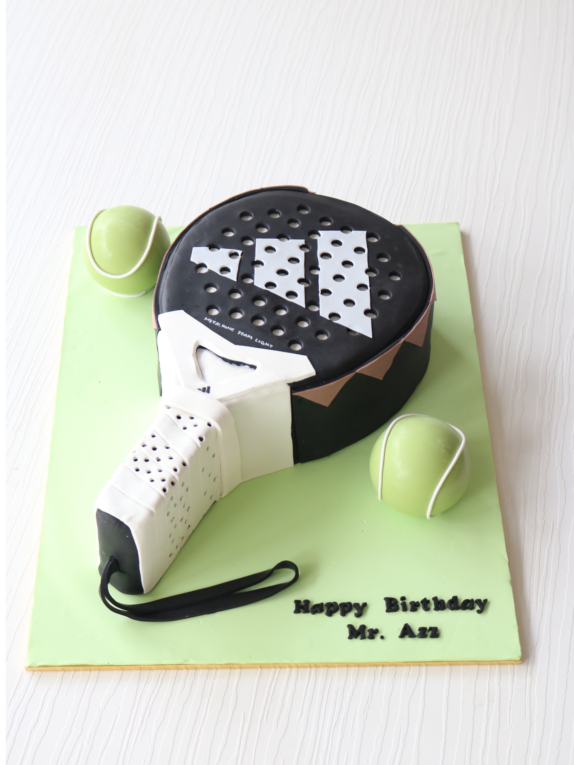 Tennis Racket Cake