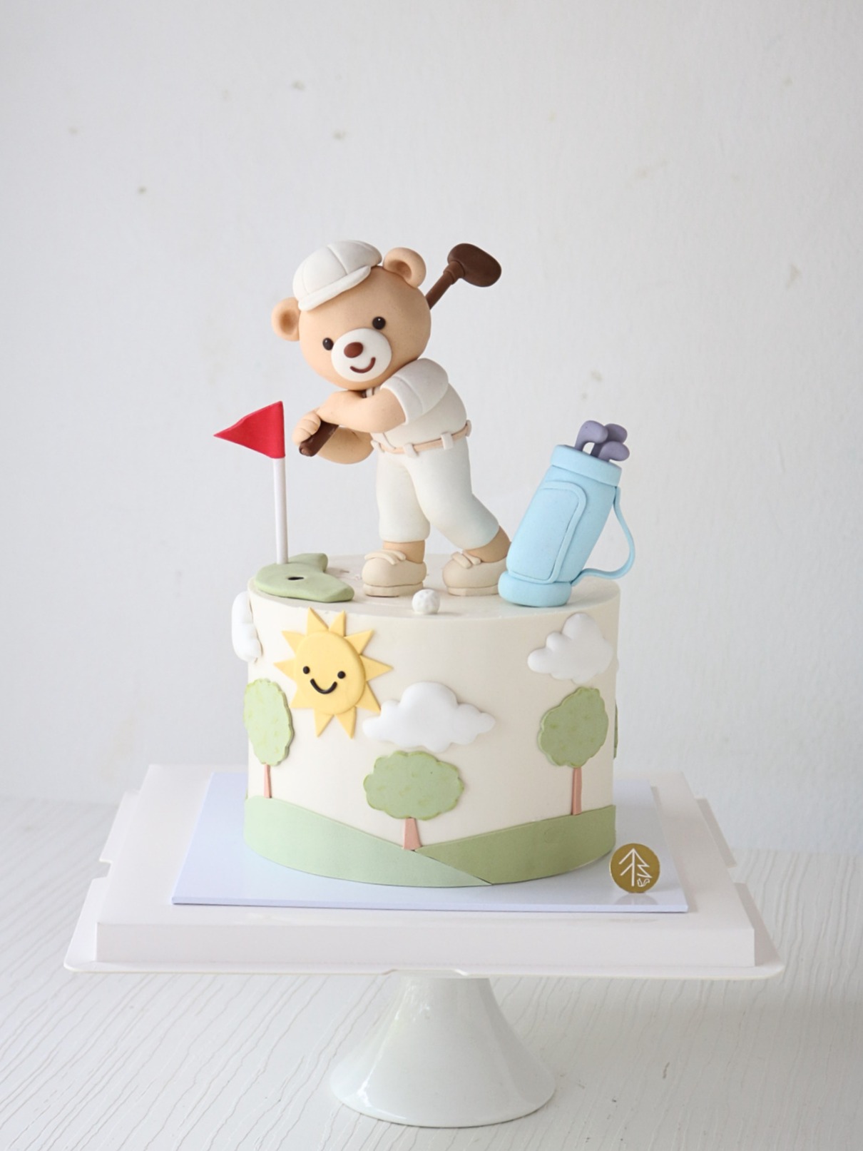 Beary Bear Golf Cake