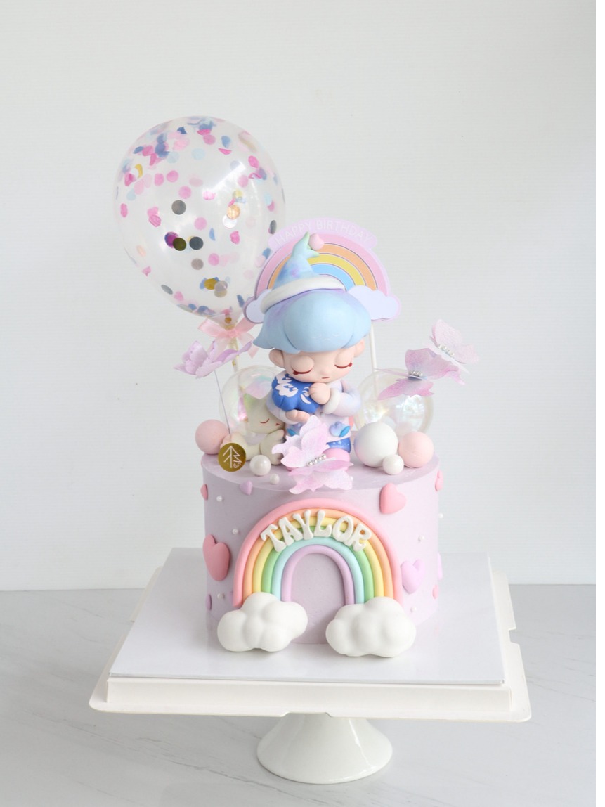 Dimoo Cake With Fondant Figurine