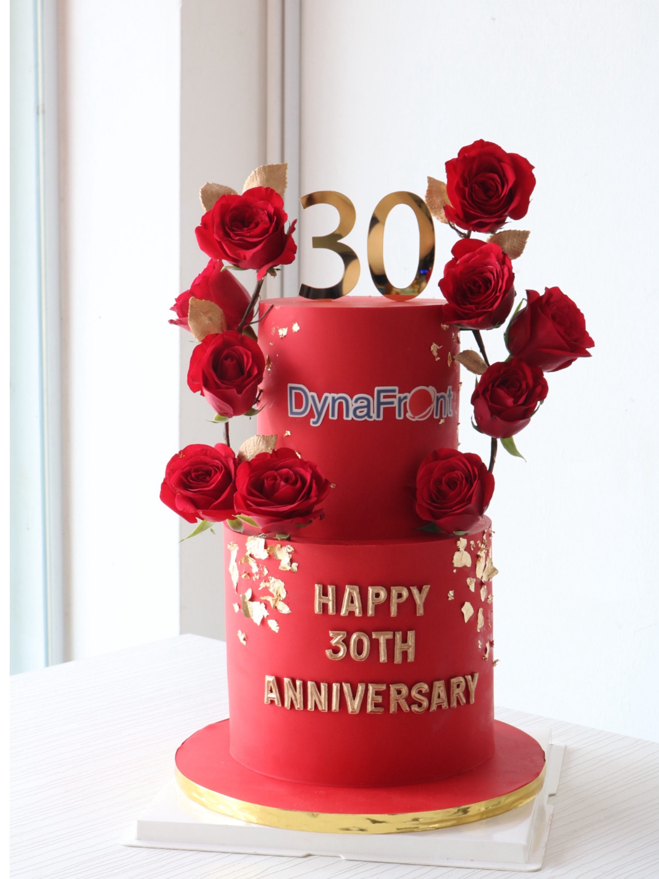 Rose Flower Anniversary Cake