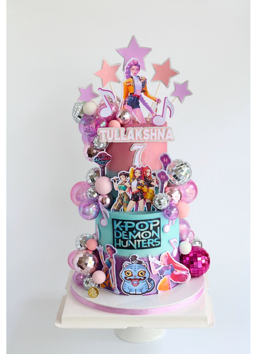 Kpop Demon Hunter Cake 2 Tier With Topper