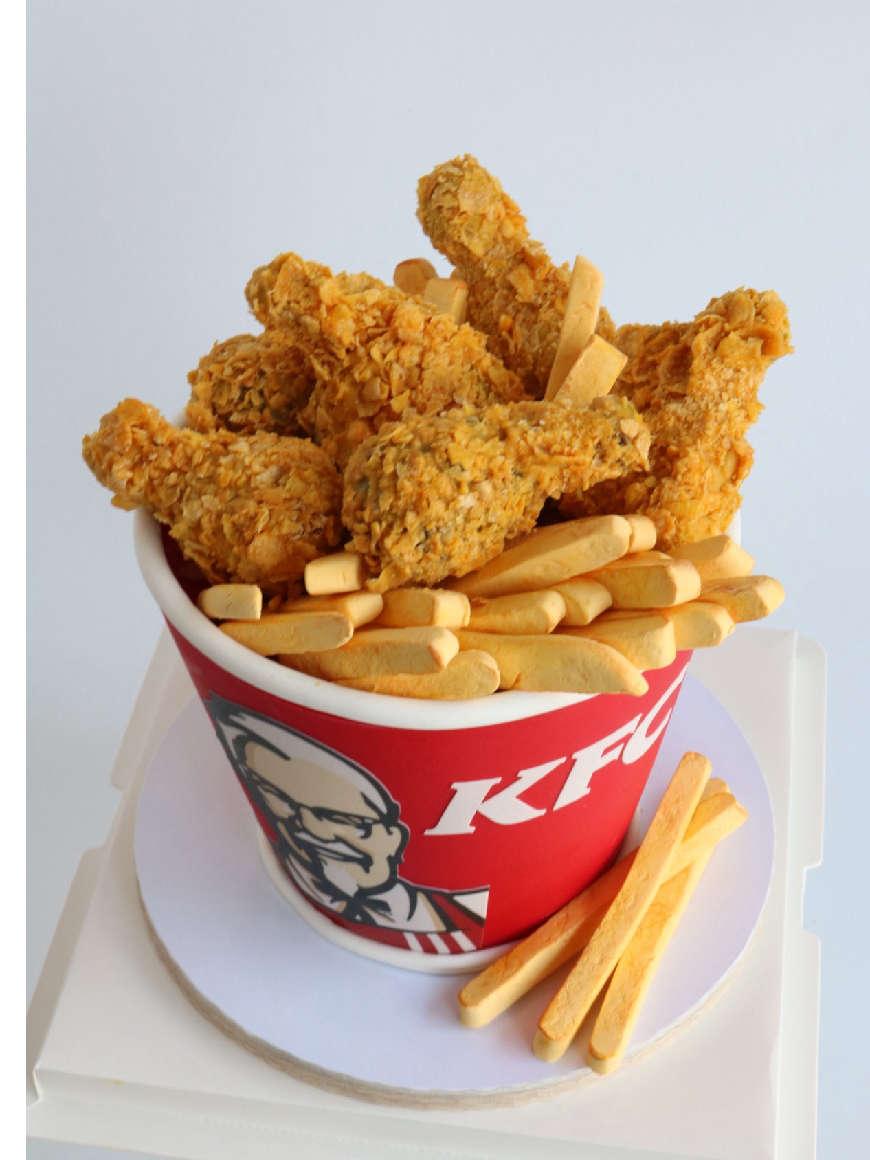 KFC Bucket Cake With Fried Chicken Design Cakepop