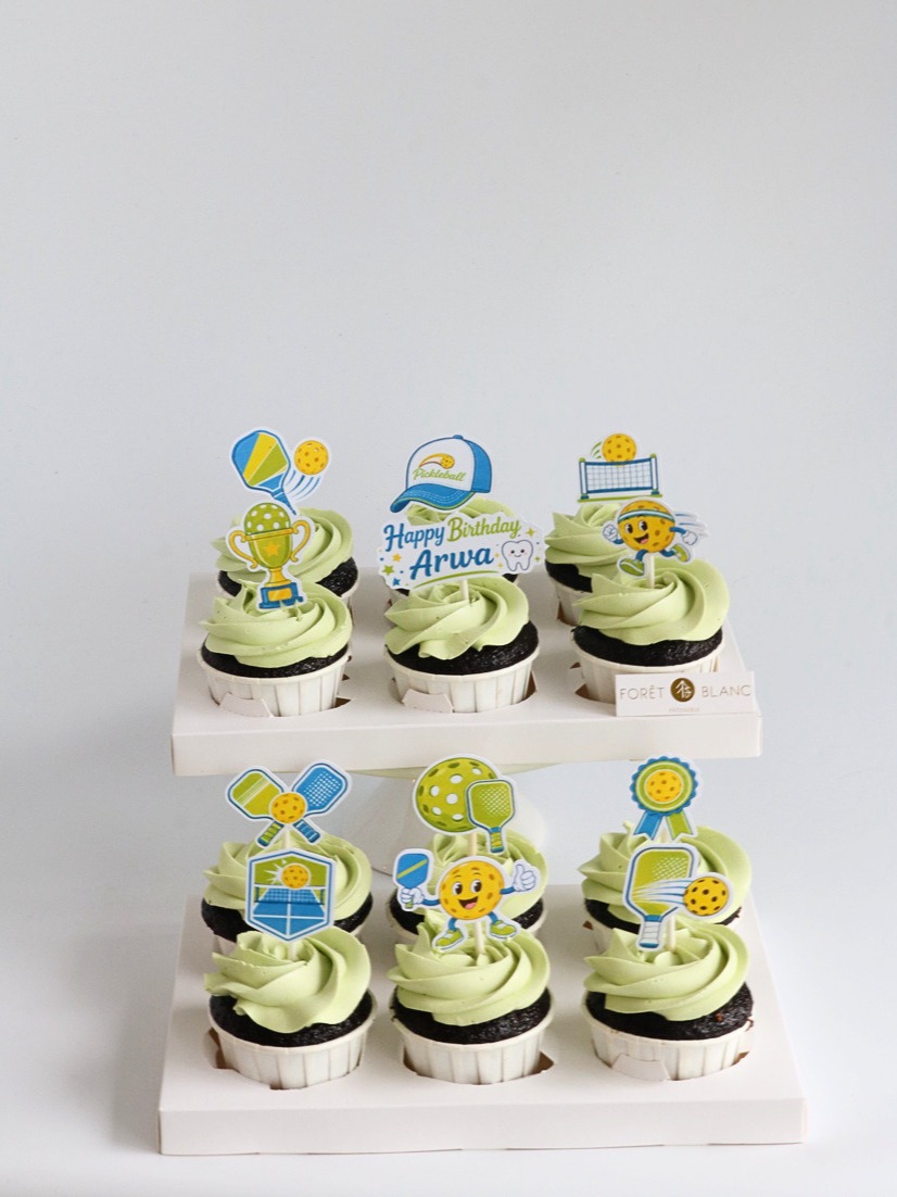 Pickleball Cupcake With Card Topper