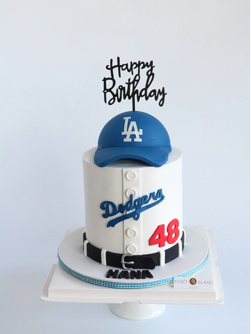 Baseball Cake
