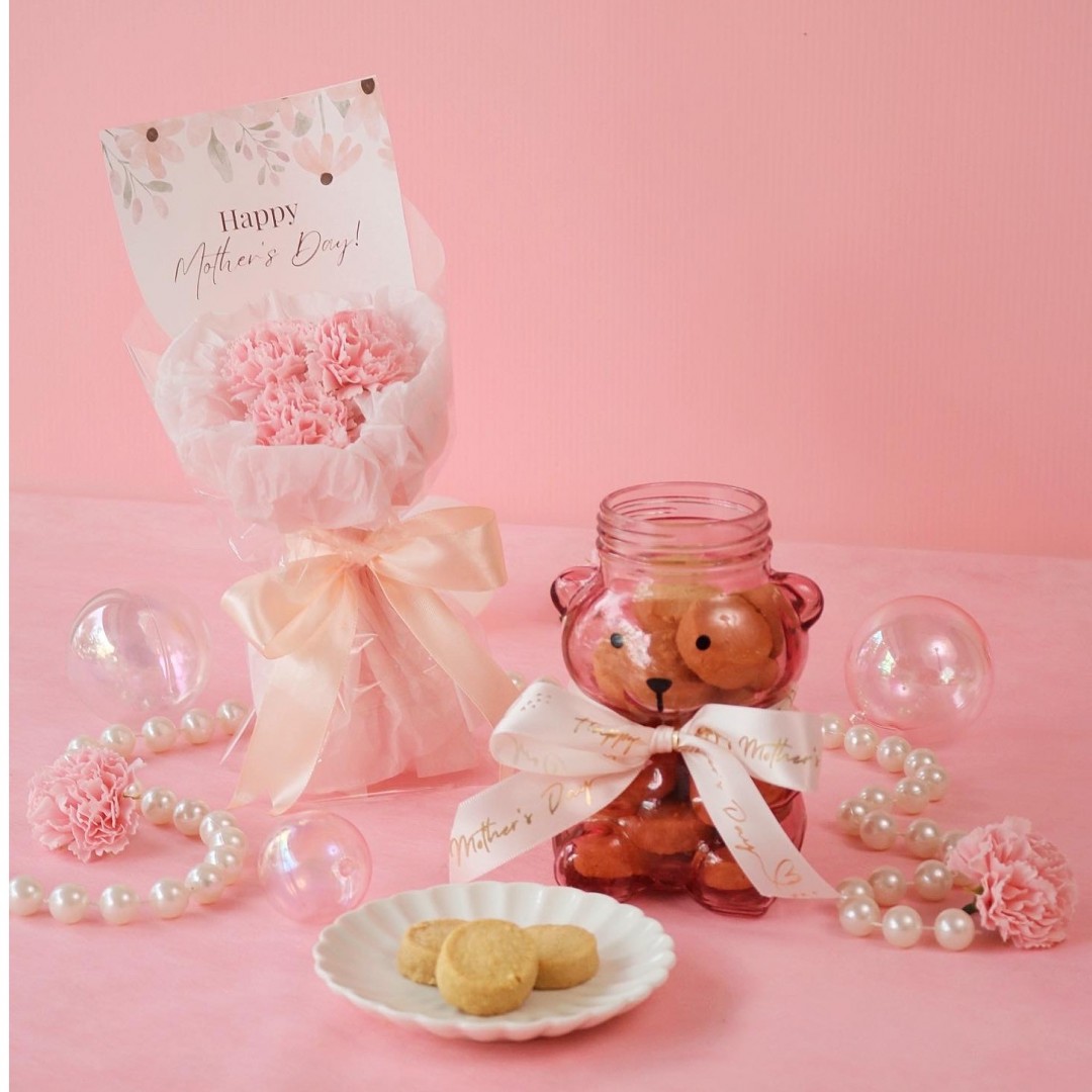 Mother's Day Cookie Flower Gift