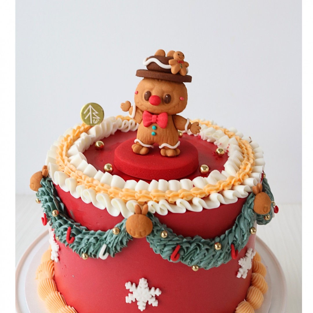 Labubu Gingerbreadman Christmas Cake