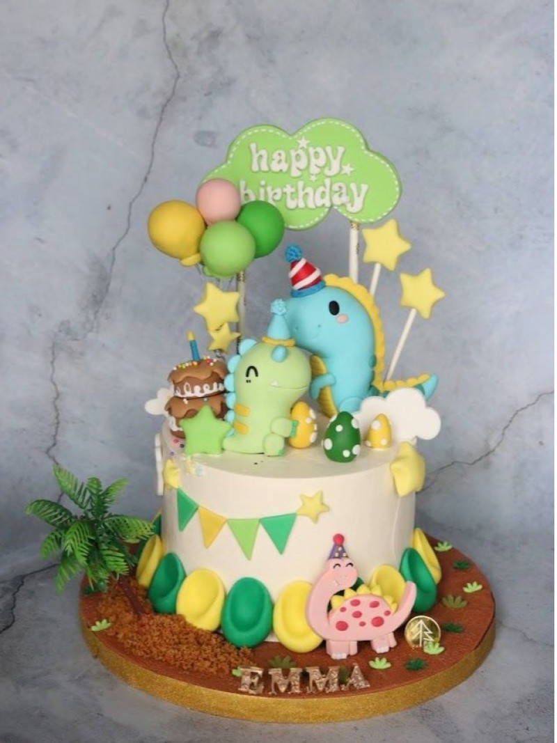 Party Dino Cake