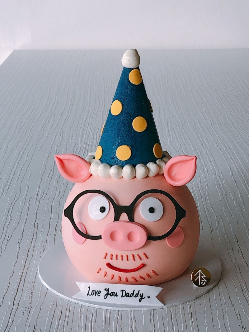 Peppa Pig Dad Cake