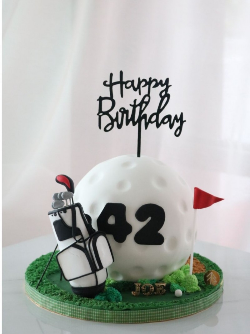 Golf Ball Cake