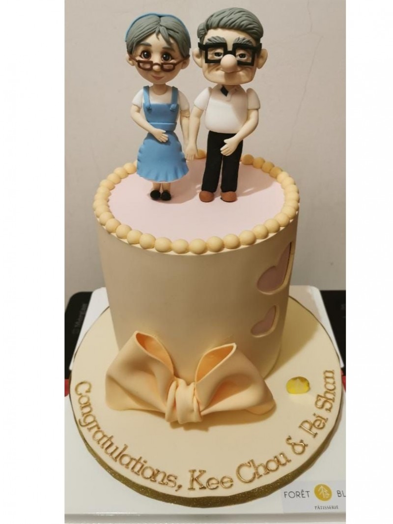 Old Couple Cake
