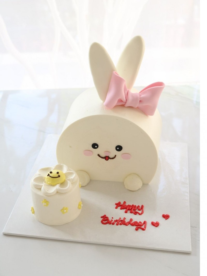 Bunny Buttercream Cake