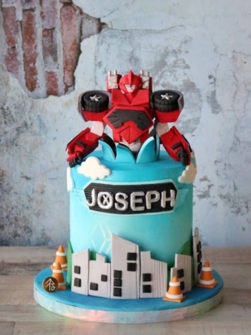 Robot Tobot Cake
