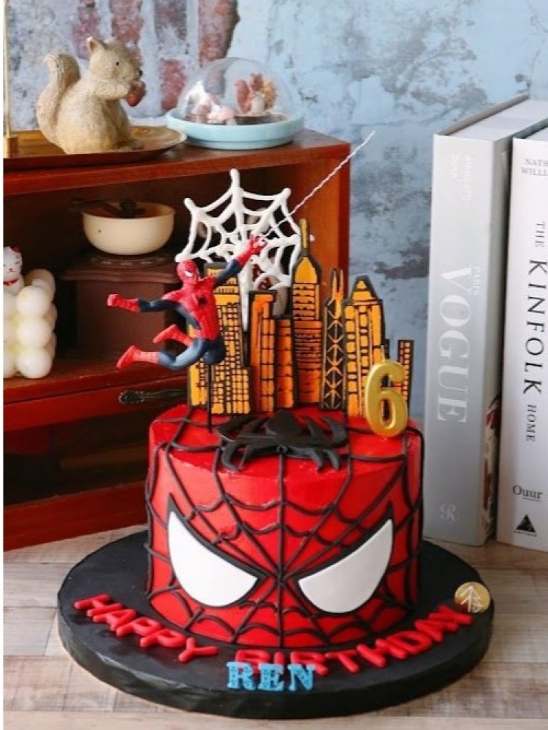 Spider Man Cake