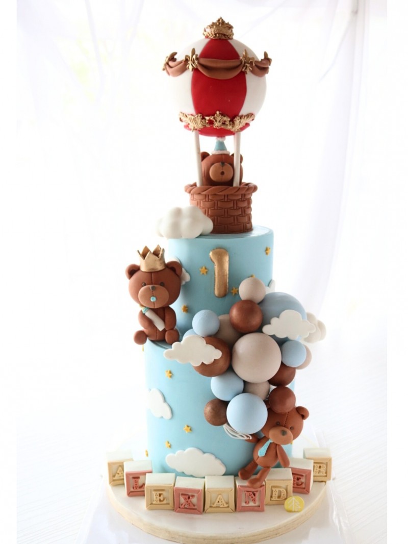 Teddy Bear Hot Air Balloon Cake