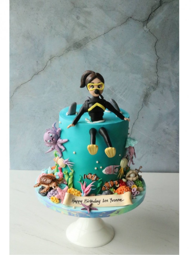 Under Sea Diver Cake