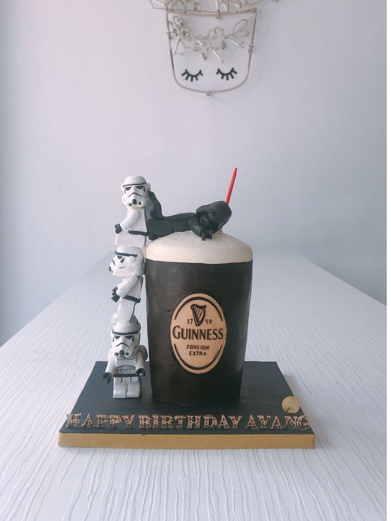 Beer Star Wars Cake