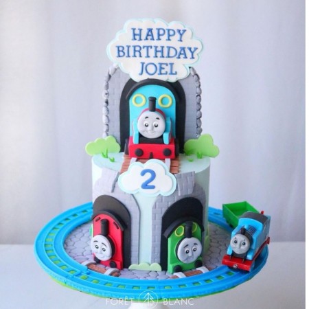 Thomas Friend Train Cake